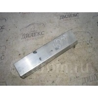 кронштейн усилителя заднего бампера Audi A4 (B8) 2007-2015 2008 8K0807331B