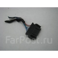 разъем Audi 893971635
