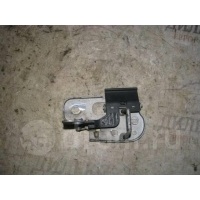 крючок капота VW Passat (B6) 2005-2010 2007 3C0823480