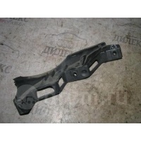 направляющая перед бампера под фарой VW Passat (B6) 2005-2010 2007 3C0807889A