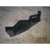 направляющая перед бампера под фарой VW Passat (B6) 2005-2010 2007 3C0807890A