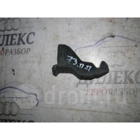 отбойник капота VW Passat (B6) 2005-2010 2007 3c0823730a