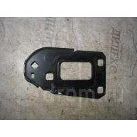 кронштейн усилителя переднего бампера Audi A4 (B8) 2007-2015 2008 8K0805499
