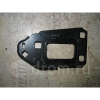 кронштейн усилителя переднего бампера Audi A4 (B8) 2007-2015 2008 8K0805500