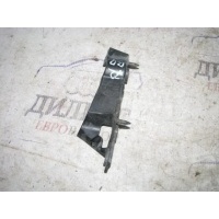кронштейн переднего бампера Audi A4 (B8) 2007-2015 2008 8K0807284