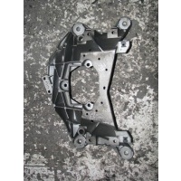 кронштейн опоры кпп Audi A4 (B8) 2007-2015 2008 4H0399263L