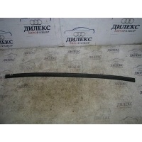 уплотнитель Audi Q5 2010 8R0823723B