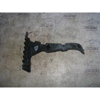 направляющая заднего бампера Audi Q5 2010 8R0807454B