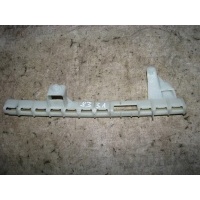направляющая стекла двери Audi Q5 2010 8R0839067C