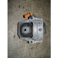 опора двигателя Audi A5 /S5 Coupe/Sportback 2008> 2010 8R0199381C