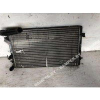 Радиатор (основной) Volkswagen Golf 4 1998 BEHR, 1J0121253N