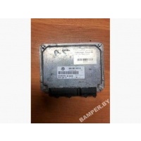 Блок управления двигателем Volkswagen Passat B5 1997 3B0907557D