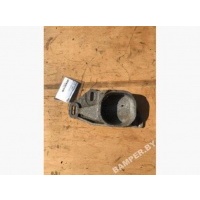 Кронштейн двигателя Audi A4 B7 2007 8E0199335N