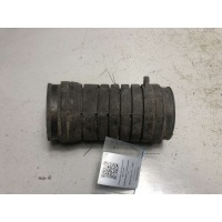 Патрубок воздушного фильтра Volkswagen Transporter T4 1993 074129627A