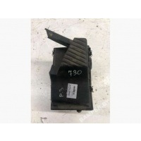Корпус воздушного фильтра Volkswagen Passat B3 1992 357129607Q
