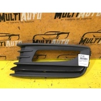 Накладка противотуманной фары Перед. Volkswagen Polo 5 Седан 2015-2020 6ru853665f