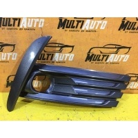 Решетка в бампер Перед. Toyota Corolla 180 2016-2019 8148102630