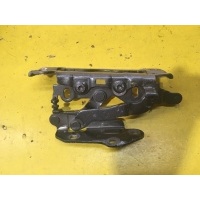 Петля капота Mercedes E-classe, C-classe W204, W212 a2048800828