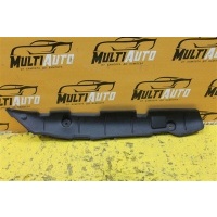 Пыльник крыла Перед. Audi A3 8V 2012- 8V5821111
