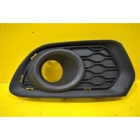 Накладка противотуманной фары Перед. Renault Sandero 2 2014- 263318726R