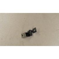 Петля двери - правая Volkswagen Tiguan 2008-2016 2009 5N0831402