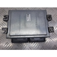 Электронный блок управления двигателем (ЭБУ) Renault Logan 2007 8200483732