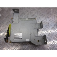Электронный блок управления двигателем (ЭБУ) Mazda 121 1995 B3C918881C