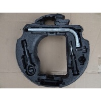 Пенополистирол багажника 4g0012109c audi a6
