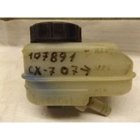 Бачок главного тормозного цилиндра mazda CX-7 L20643550E