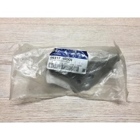 Кронштейн крепления крыла Hyundai Solaris 2010-2017 663171R300