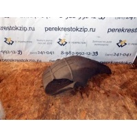 Подкрылок Focus 2 (05-11) h\b/sedan зад L б\у