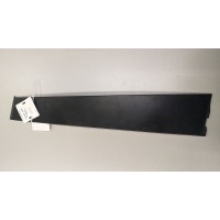 Накладка двери передней правой Land Rover Freelander II 2006-2014 LR001690