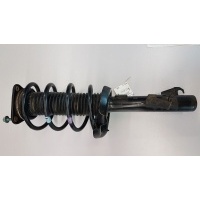 Амортизатор передний правый Mazda 3 II BL 2009-2013 BBM234700C