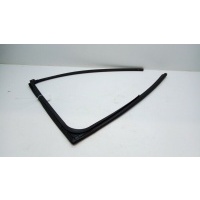Уплотнитель стекла задней правой двери Mazda CX-5 I 2011-2017 KD5372605B