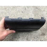 Пепельницу передняя audi a4 b5 рестайлинг 8d0857951g