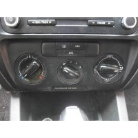 7n0907426am Blok Upravleniya Pechki Klimat Kontrolya Volkswagen Jetta 6 2012 5hb009751 70 Kupit Bu Po Cene 173 79 Byn Z5570640 Izap24