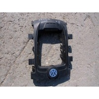 ДЕКОРАТИВНАЯ КРЫШКА ДВИГАТЕЛЯ Volkswagen Touareg 2002 7L6103925