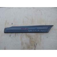 молдинг двери задней правой Toyota Land Cruiser J100 2002 7565160180