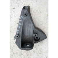 Кронштейн Audi A4 B7 2005 8D0399113AT