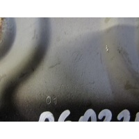 крепление крыла переднего левого Volkswagen Passat B7 2011 3AA821142