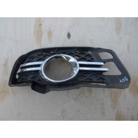 Заглушка (решетка) в бампер правая Mercedes-Benz C-Класс W204/S204 2007 2048852323