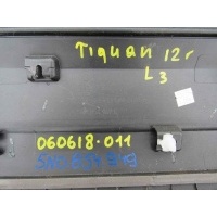 Молдинг двери задней левой Volkswagen Tiguan 2012 5N0854949