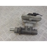 Цилиндр тормозной главный Ford Transit 1994-2000 1047660