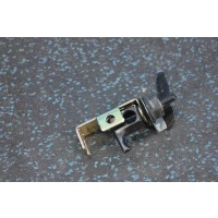 Замок лючка топливного бака mazda Axela BK3P B09556890E