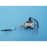 Активатор замка крышки бензобака VOLKSWAGEN Jetta 5 2005-2011 1K5959782