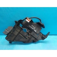 Кронштейн фары левый VOLKSWAGEN Touareg 2002-2010 7L6941613C