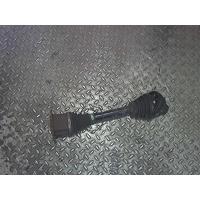 Полуось (приводной вал, шрус) перед. левая=правая Audi A4 (B8) 2007-2011 2008 8K0407271Q