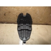 Кронштейн Audi A4 B8 2009 8T0860285