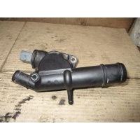 Фланец (тройник) системы охлаждения Volkswagen Passat B6 2009 03L121132