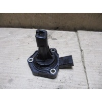 Датчик уровня масла Volkswagen Passat B7 2011 03C907660G